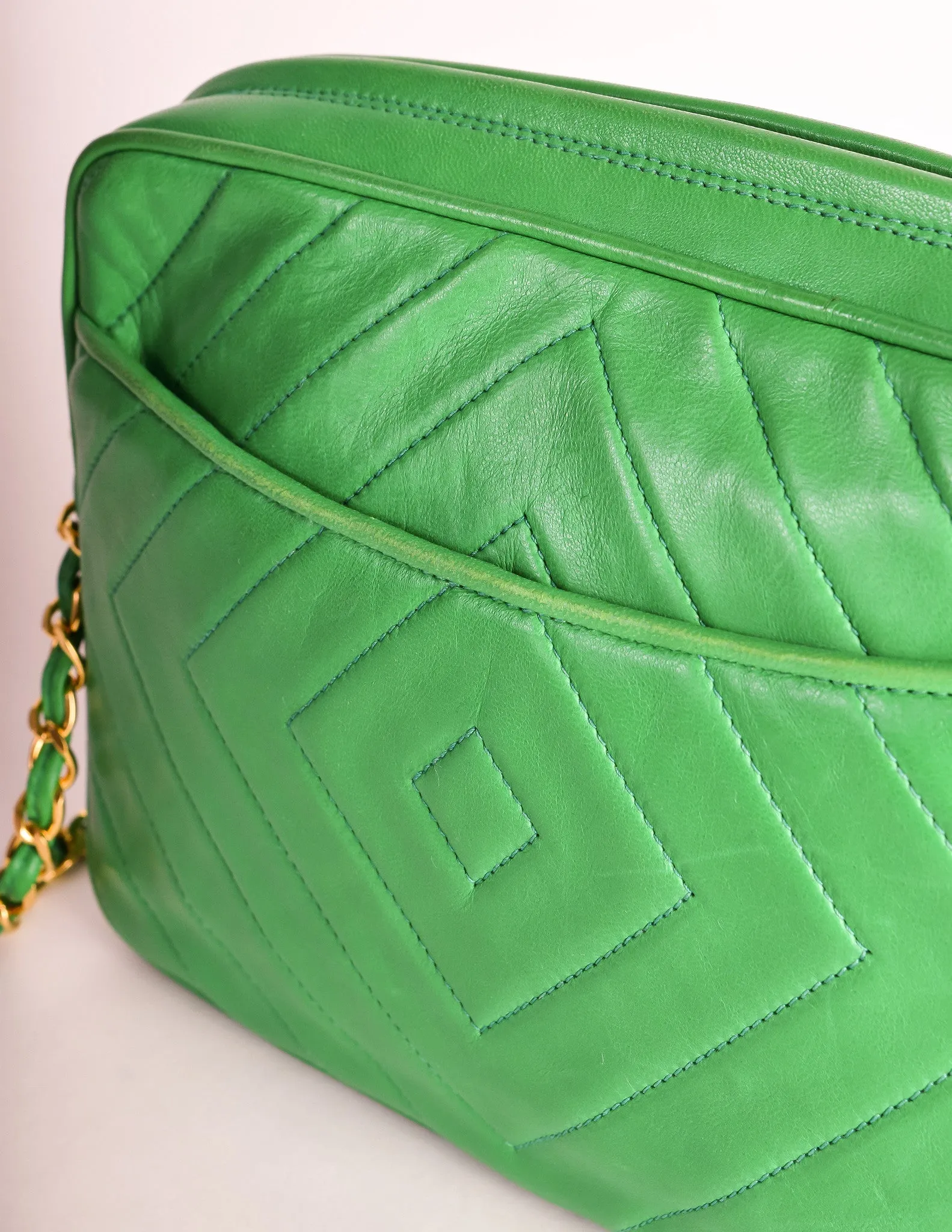 Chanel Vintage Kelly Green Lambskin CC Logo Tassel Shoulder Camera Bag