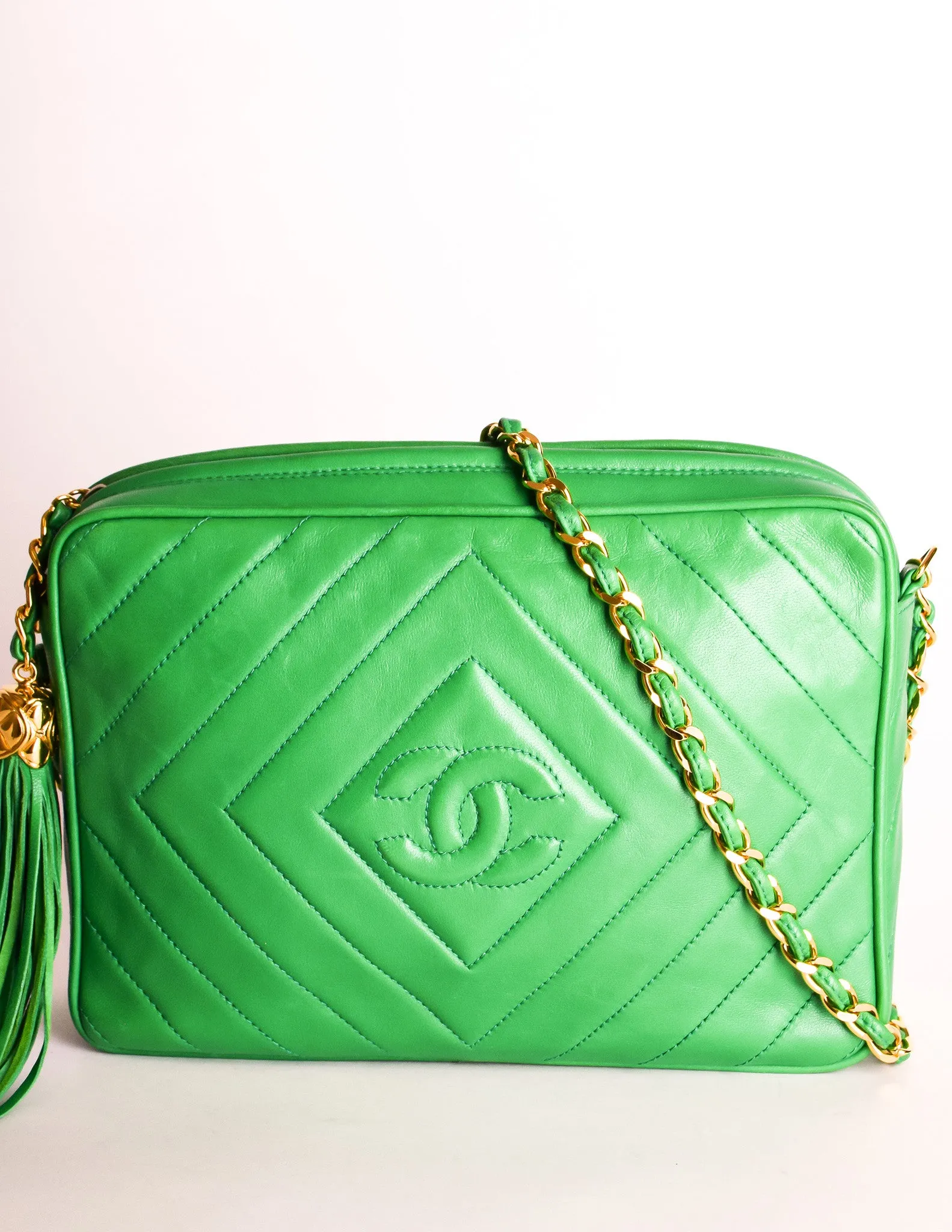 Chanel Vintage Kelly Green Lambskin CC Logo Tassel Shoulder Camera Bag