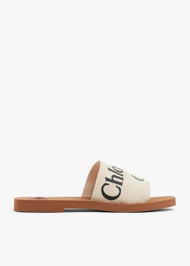 Chloe woody flat