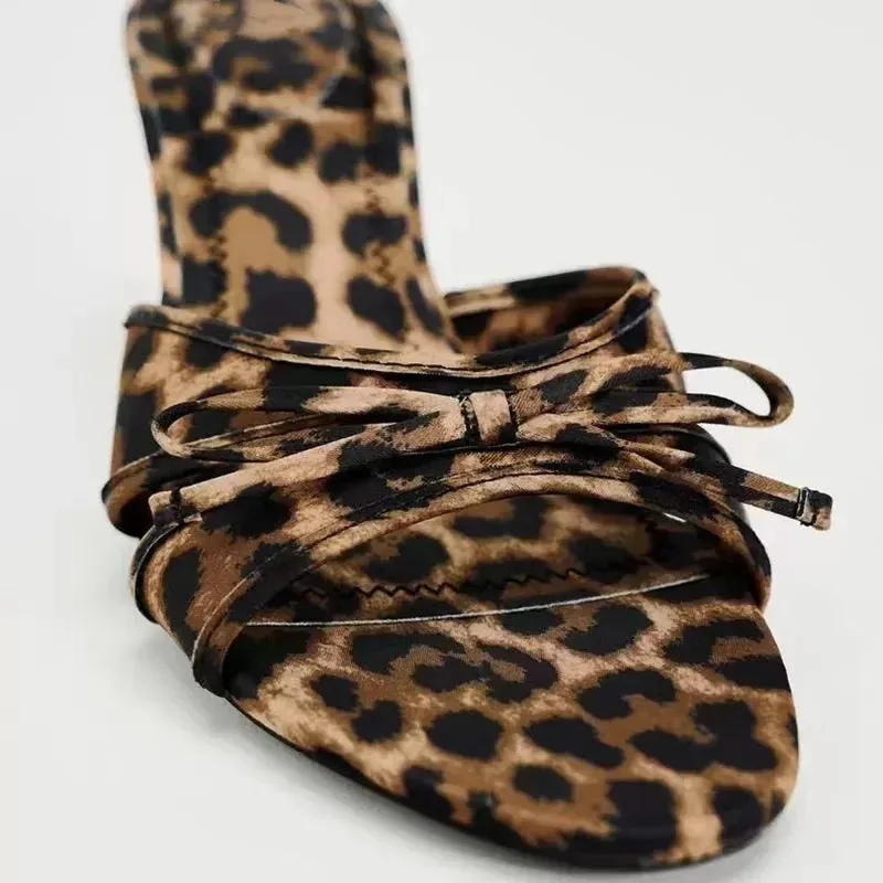 Trendy One-strap  Leopard Print High-heeled Sandals