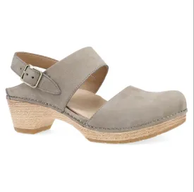 WOMEN'S DANSKO LUCIA 2218641400 COLOR: TAN PULLUP OILED MARY JANE